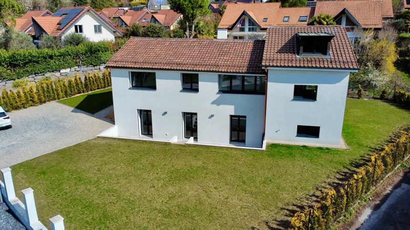 La maison après les travaux, façade refaite