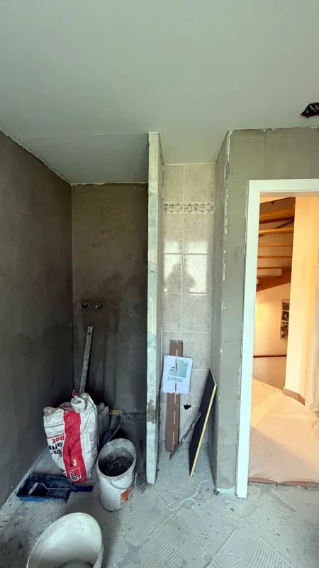 Salle de bain en chantier