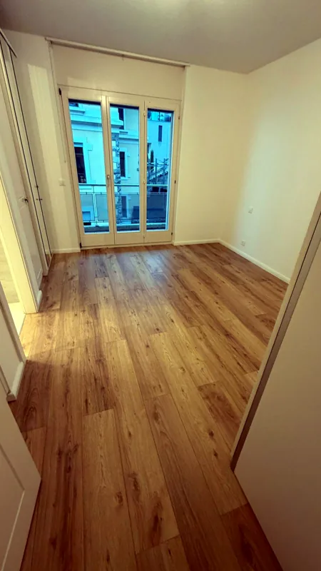 Pièce de vie, parquet neuf